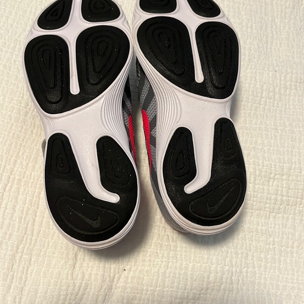 Zapatos - Picture 2 of 7